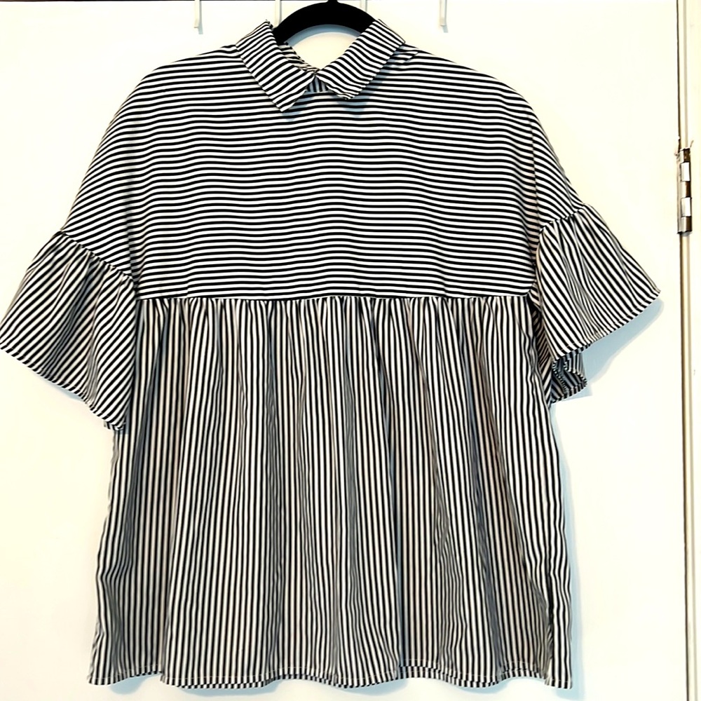 Babydoll black and white stripe shirt